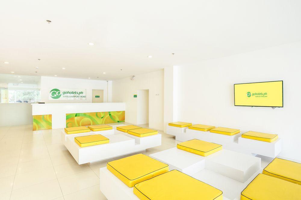 Go Hotels Timog Кесон-Сіті Екстер'єр фото